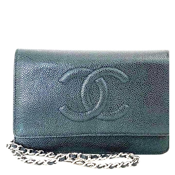 CHANEL Handbags - Chanel bag/wallet